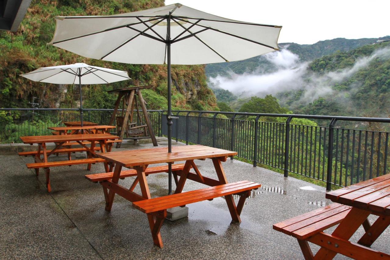 Romeo Inn 竹山鎮 エクステリア 写真